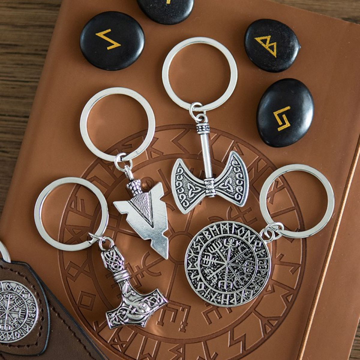 Strength and Power Axe of Valor Keyring